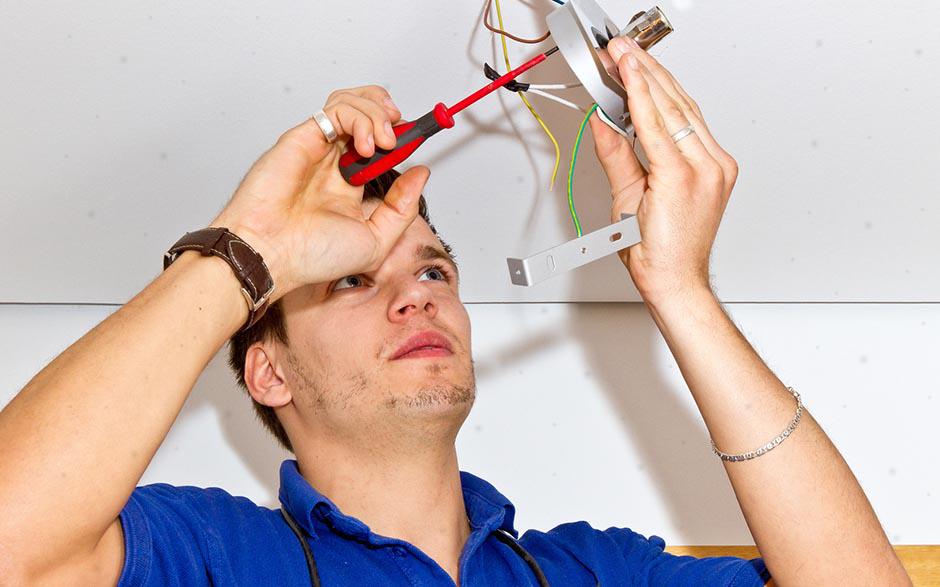 électricien dépannage Menucourt